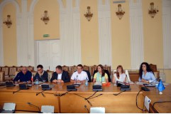 Круглый стол