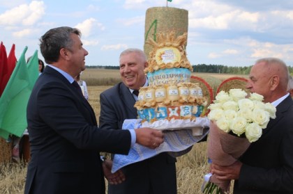 Есть 1 000 000 тонн зерна!